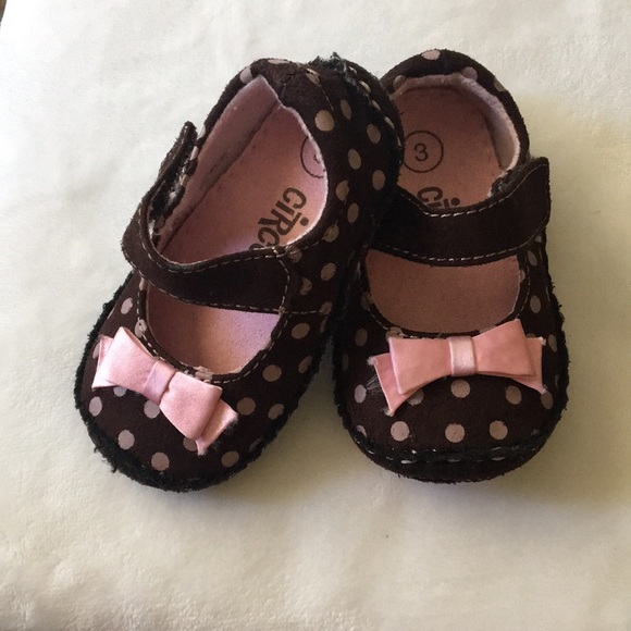 circo baby shoes
